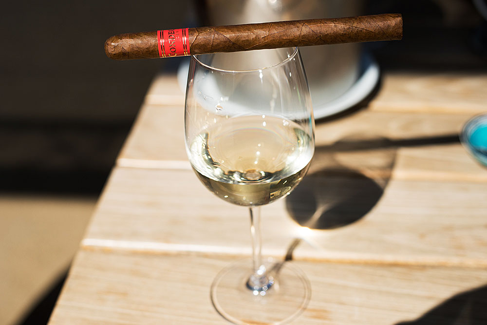 Condega Lancero Opstal white blend pairing