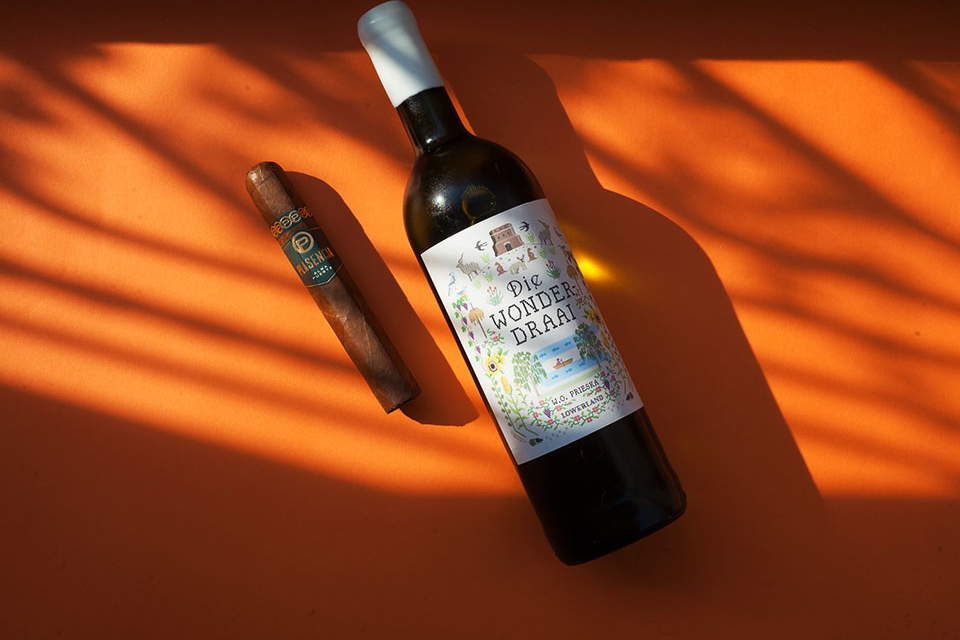Plasencia Alma Fuerte Sixto I pairing. Die Wonderdraai 2021 Lowerland white wine and Baleia Tempranillo 2018 red.