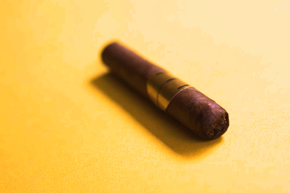 Escobar Double Corona Cigar Dry Aroma