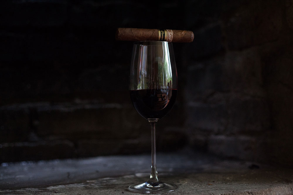 Tatuaje Reserva J21 Cigar & Boekenhoutskloof Chocolate Block wine pairing