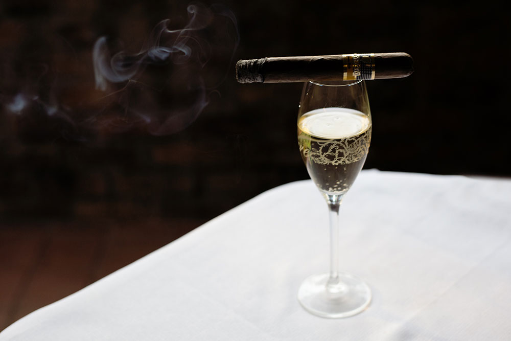 Cohiba Siglio VI & Laurent Perrier La Cuvee Brut Champagne pairing