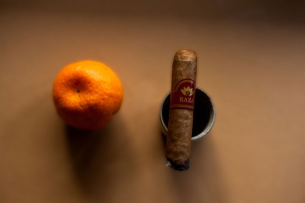 Raza Toro Cigar, Citrus, Coffee and wine pairing