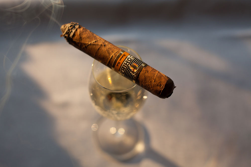 Cohiba Siglio VI & Laurent Perrier La Cuvee Brut Champagne pairing