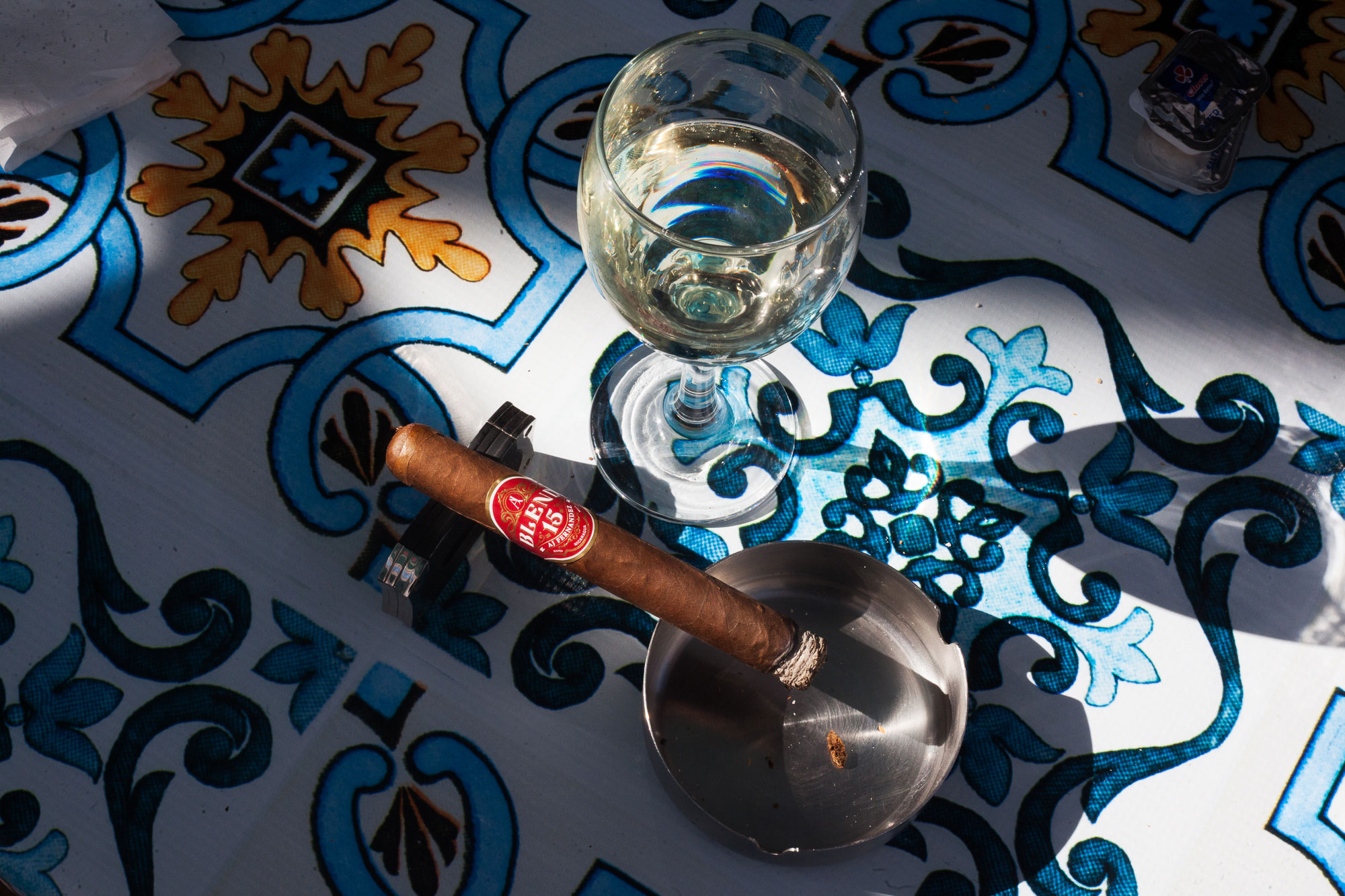 AJ Fernandez Blend 15 cigar paired with Casal Garcia Vinho Verde White Wine